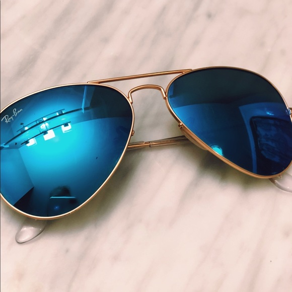 Ray-Ban Accessories - Ray bans aviator flash lens in blue flash and gold